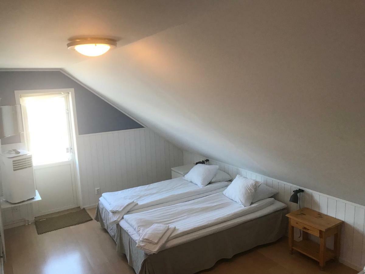 Klovabo Bed & Breakfast เฮอเนอ ภายนอก รูปภาพ