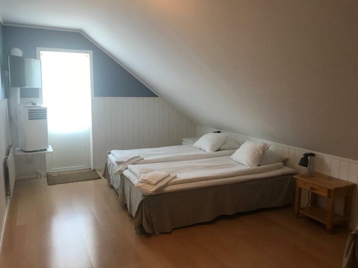 Klovabo Bed & Breakfast เฮอเนอ ภายนอก รูปภาพ